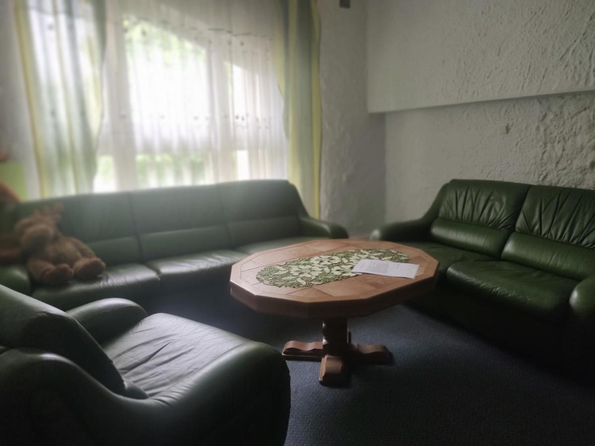 Zajazd U Kmity Postołów Екстериор снимка
